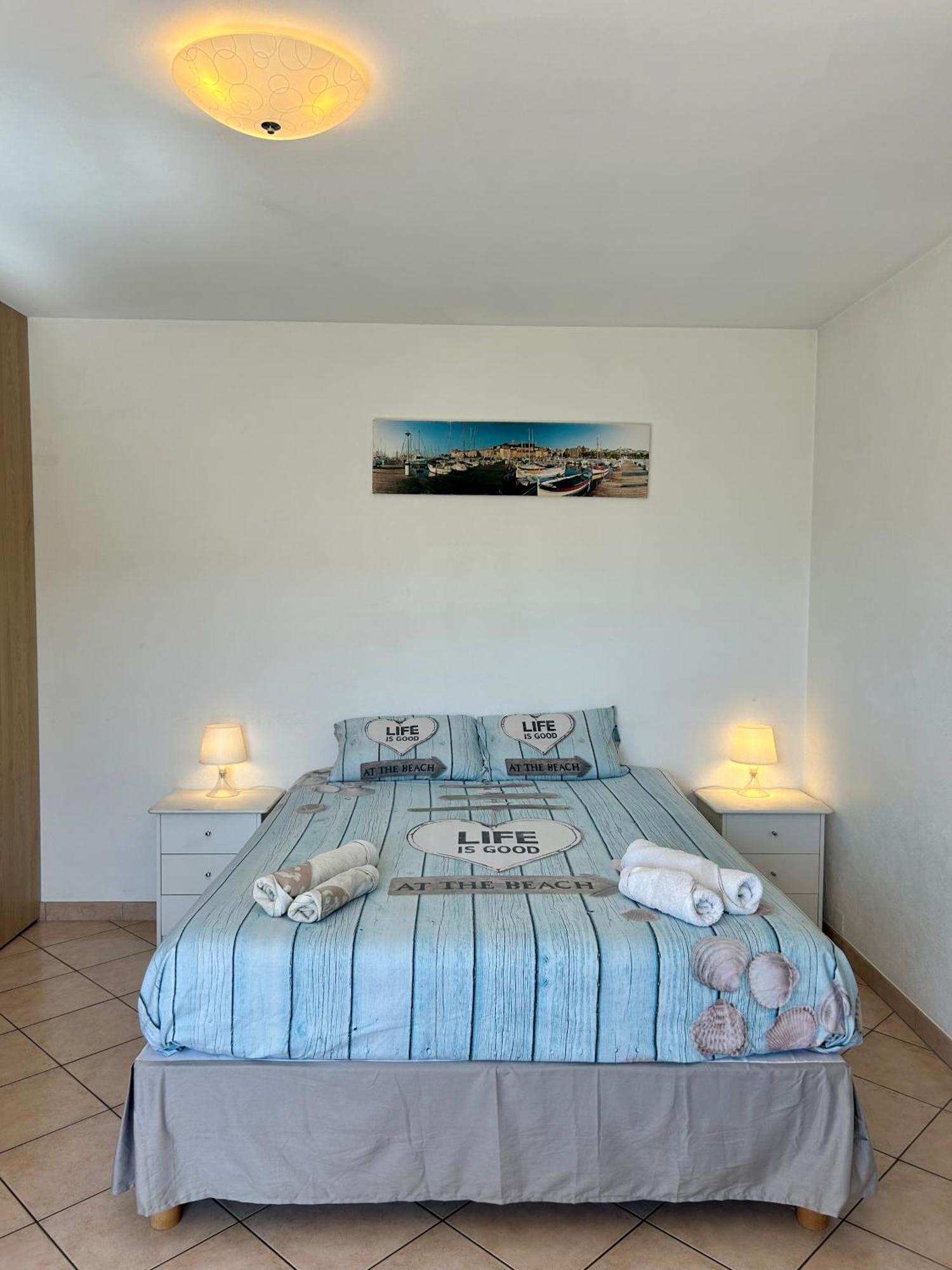 Les Ondes - Terrasse Rdc Villa Calme Parking Proche Plage Antibes Exterior photo