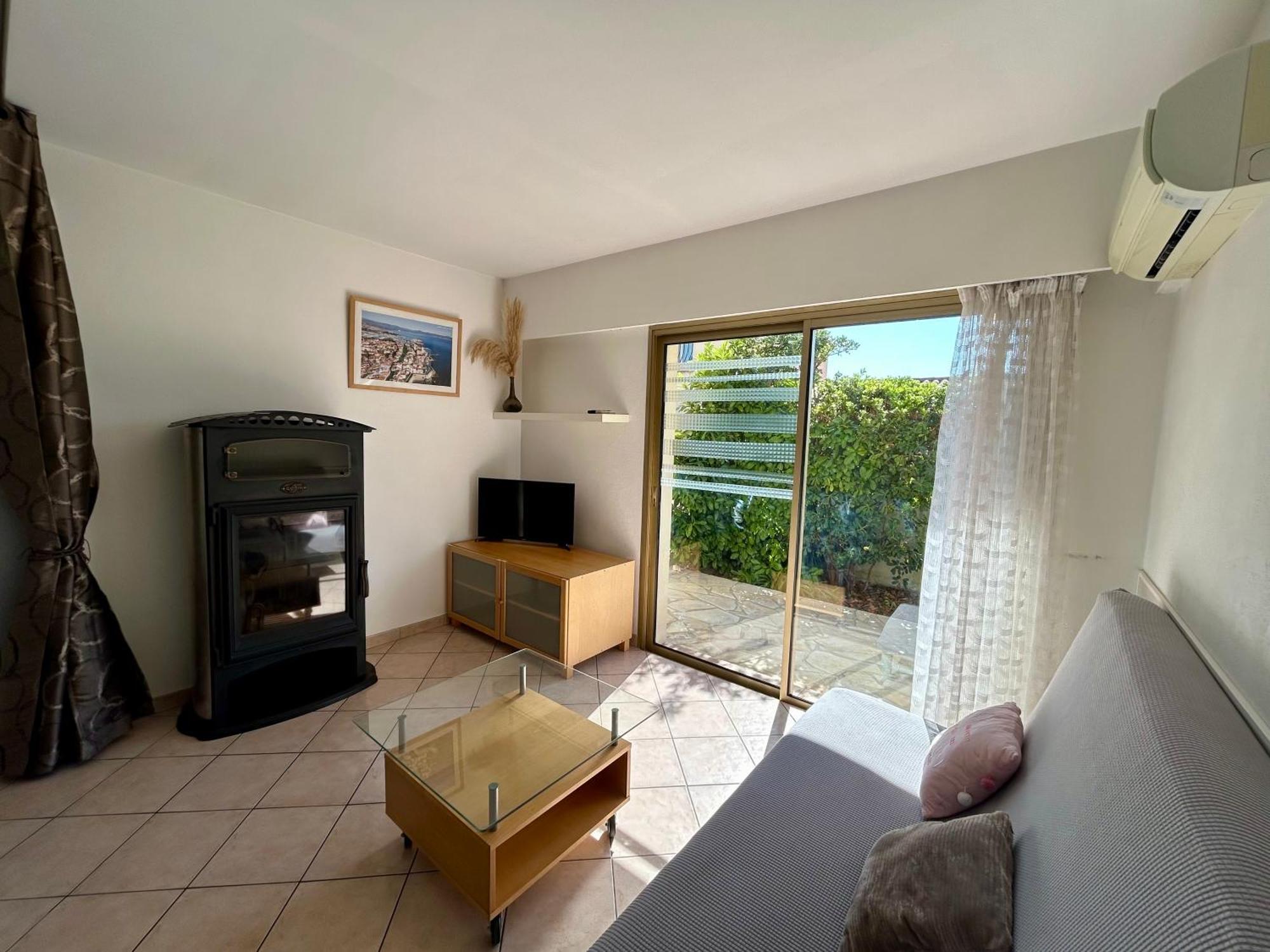 Les Ondes - Terrasse Rdc Villa Calme Parking Proche Plage Antibes Exterior photo